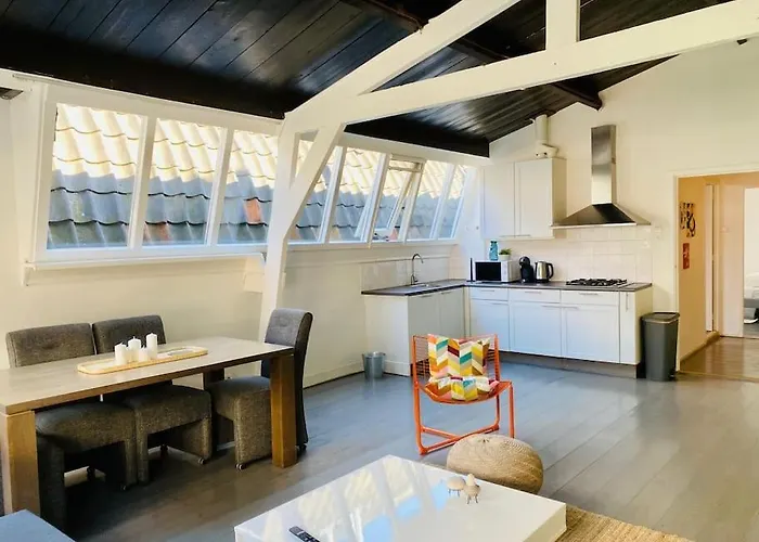 Cute Flat In The Heart Of Beautiful Gouda